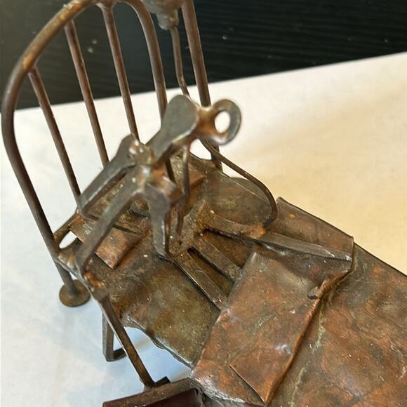 Metal Hospital Bed Sculpture with Doctor Patient & I V Bottles - Picture 3 of 15